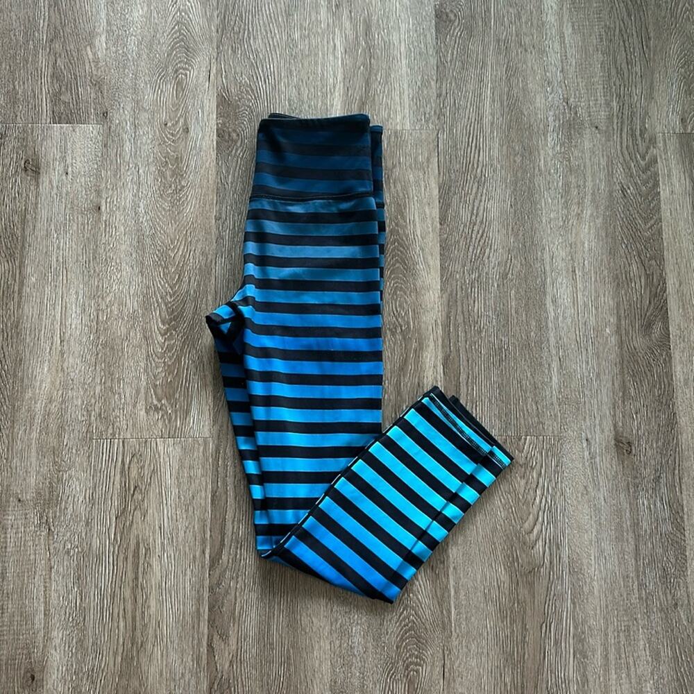 ZYIA Active Light N Tight Hi-Rise 7/8 Leggings Blue Ombre Stripe Size 4‎